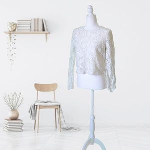 WAYF White Lace Cropped Top